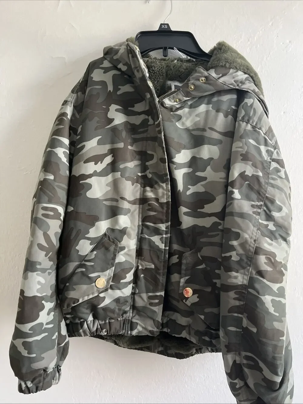 Justice Girls Green Camo Jacket Fleece Lined Size 12 Great Condition With Hood